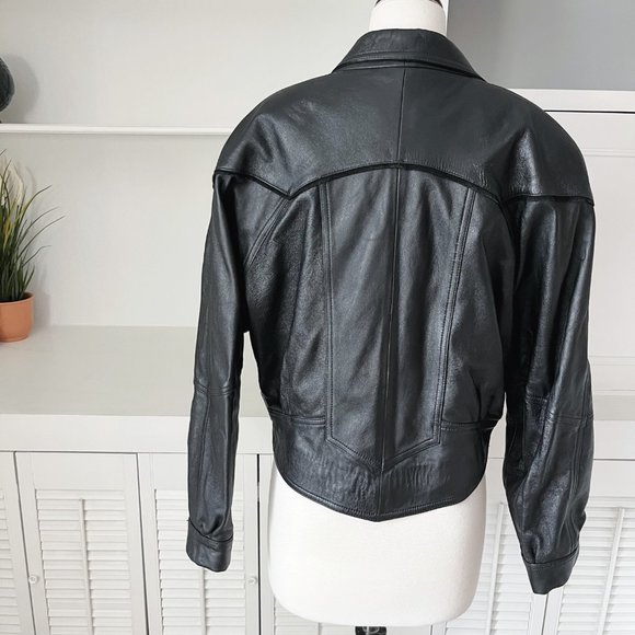 Vintage Black Leather Cropped V-Neck Leather Jacket | S/M - Picture 7 of 9